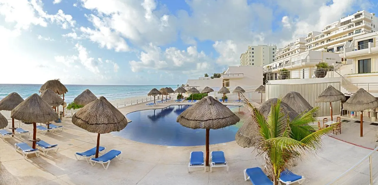 Cozy Ocean Front Penthouse At Marlin Beach contacts