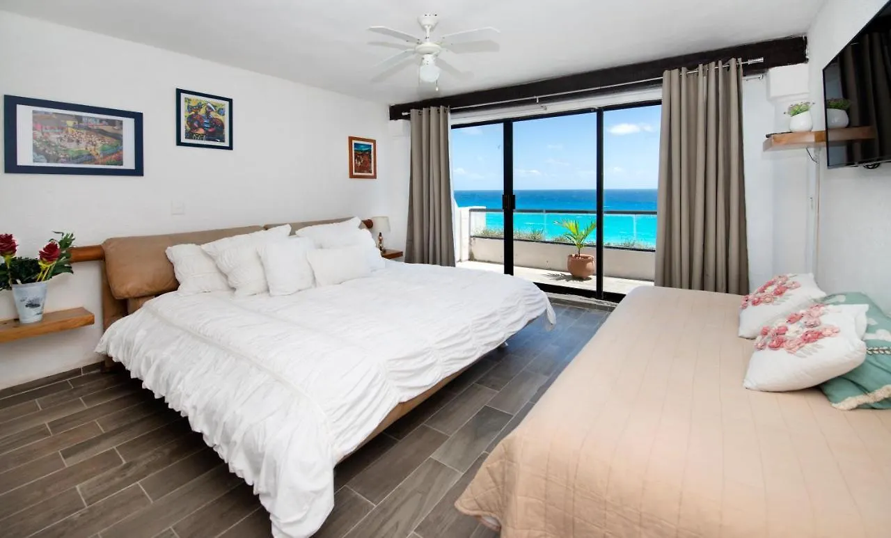 Cozy Ocean Front Penthouse At Marlin Beach Apartment Cancun